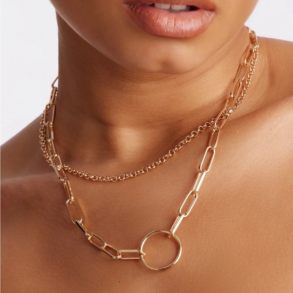 Devious Vixen Layered Chain Necklace NEW 🏷️ - Picture 2 of 3